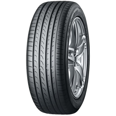 YOKOHAMA BluEarth RV02 235/55R18