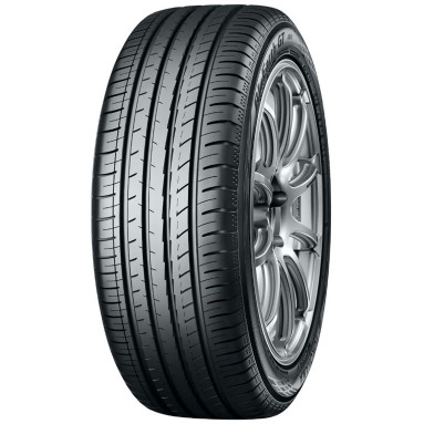 YOKOHAMA BluEarth-GT AE51 215/65R16