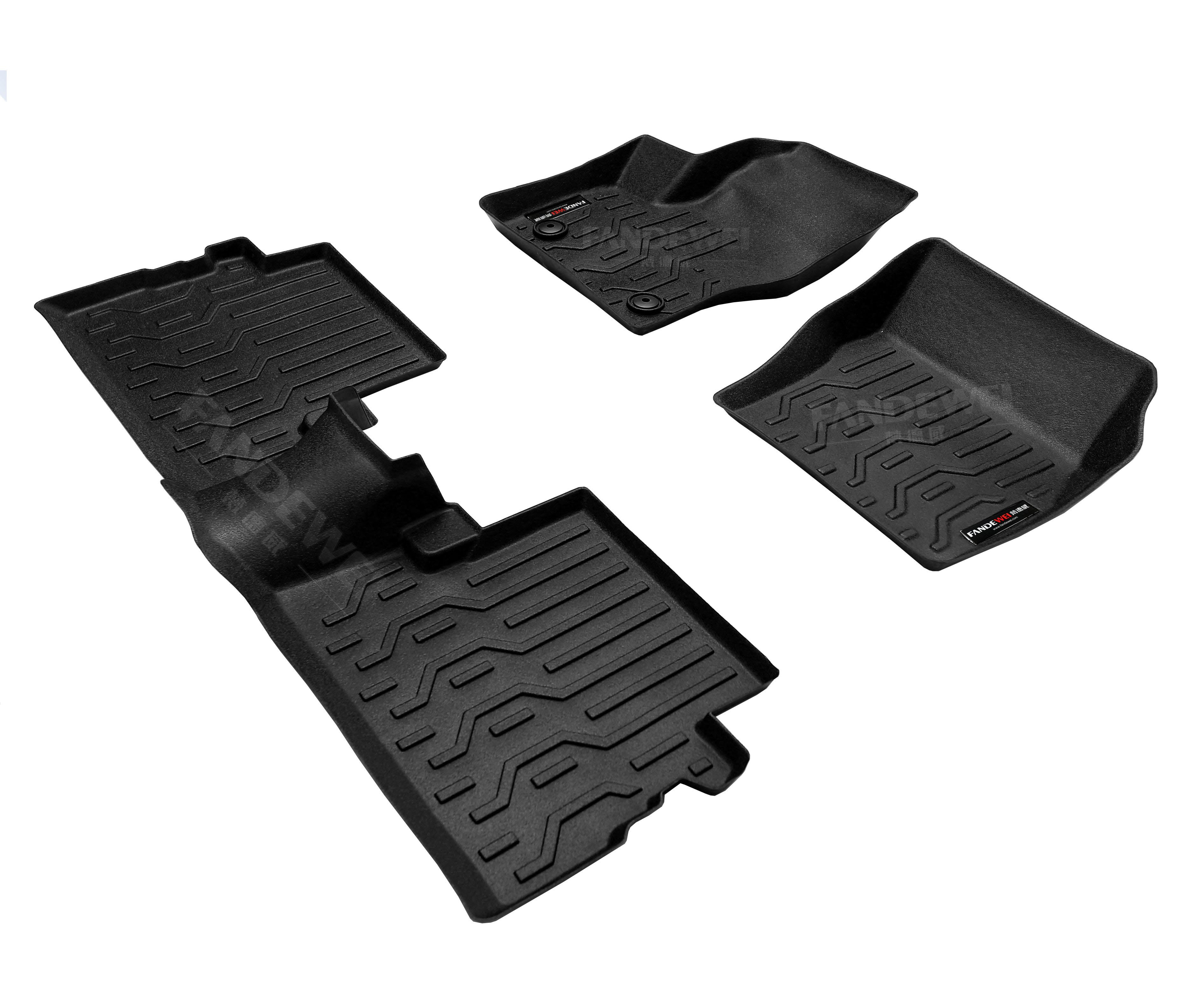 Set de tapetes termoformados 3d KUGA ESCAPE