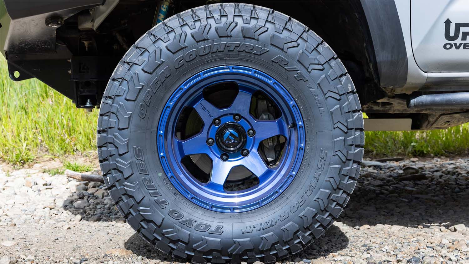 Llanta TOYO Open Country R/T Trail LT285/65R18 - Virtual Llantas