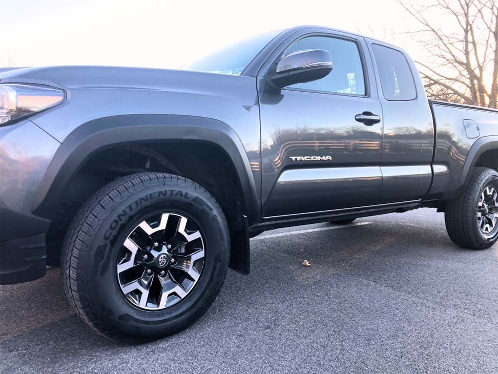 Llanta CONTINENTAL TerrainContact H/T 265/65R18 - Virtual Llantas