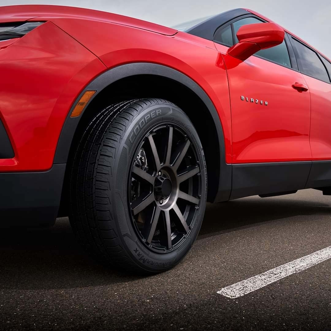 Llanta COOPER Discoverer EnduraMax 215/55R17 - Virtual Llantas