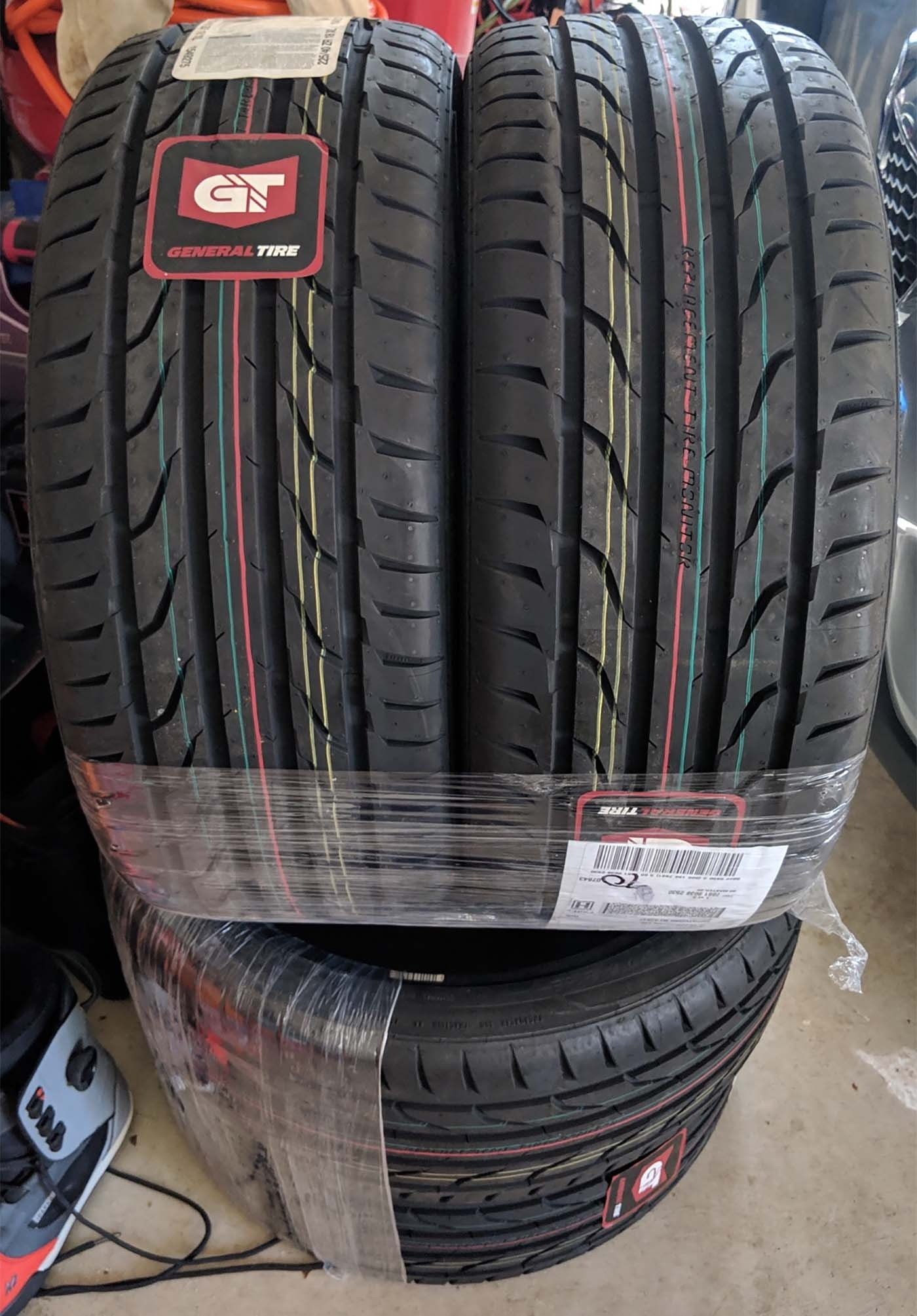 Llanta GENERAL TIRE Gmax RS 195/55R15 Virtual Llantas