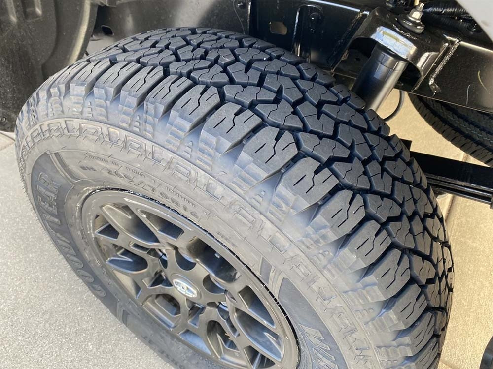 GOODYEAR Wrangler Workhorse AT P235/70R16 106T