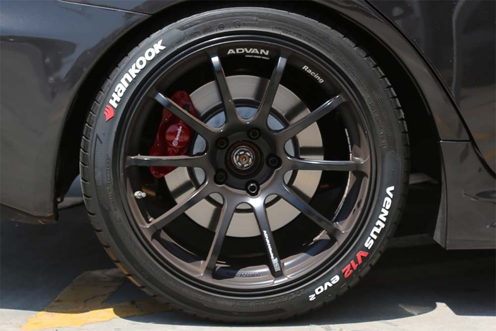 タイヤ・ホイール Hankook Ventus V12 evo2 215/45ZR18 Amazon.com: Hankook Ventus V12 evo 2 Summer Radial Tire