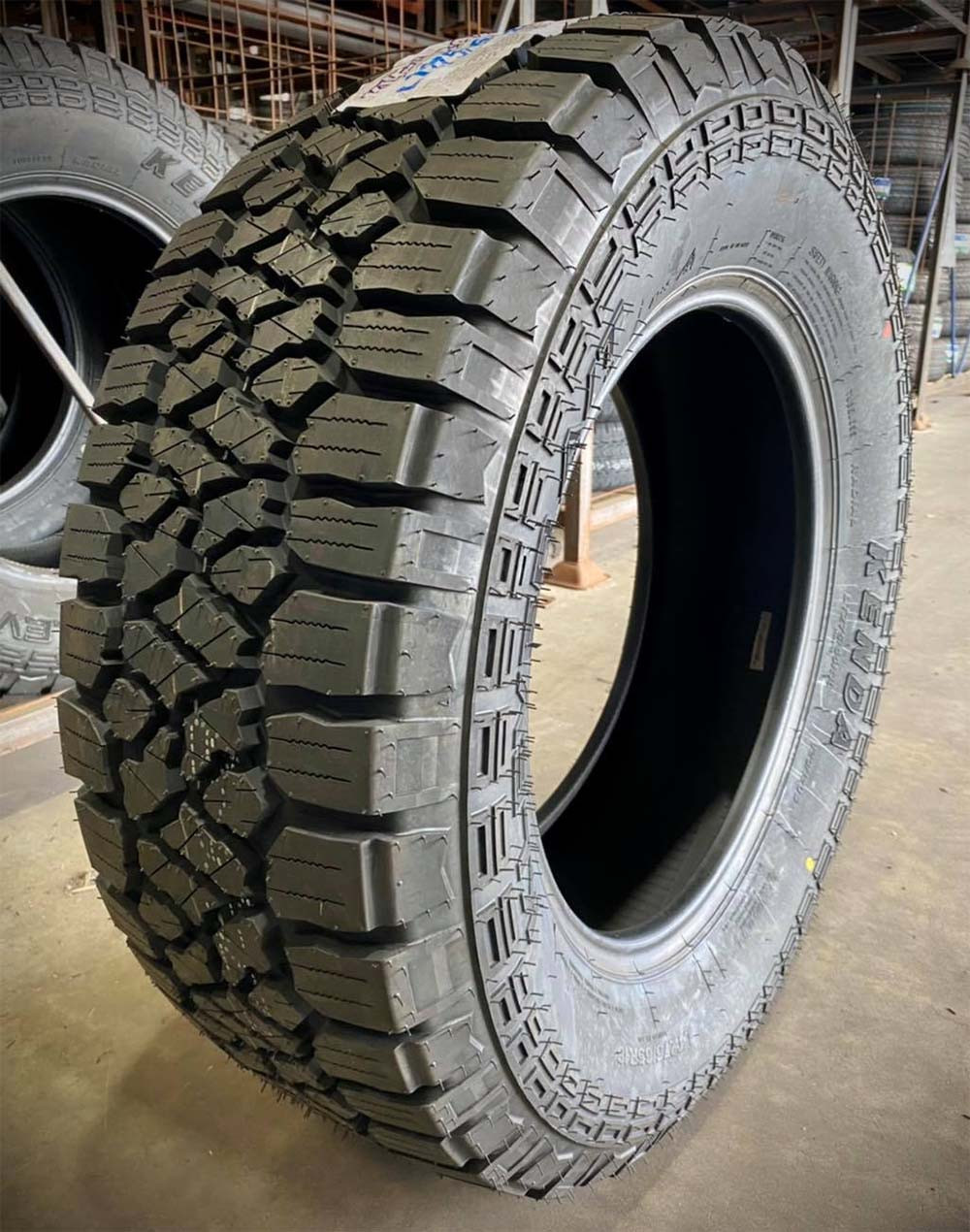 Llanta KENDA Klever A/T2 KR628 265/60R18 - Virtual Llantas
