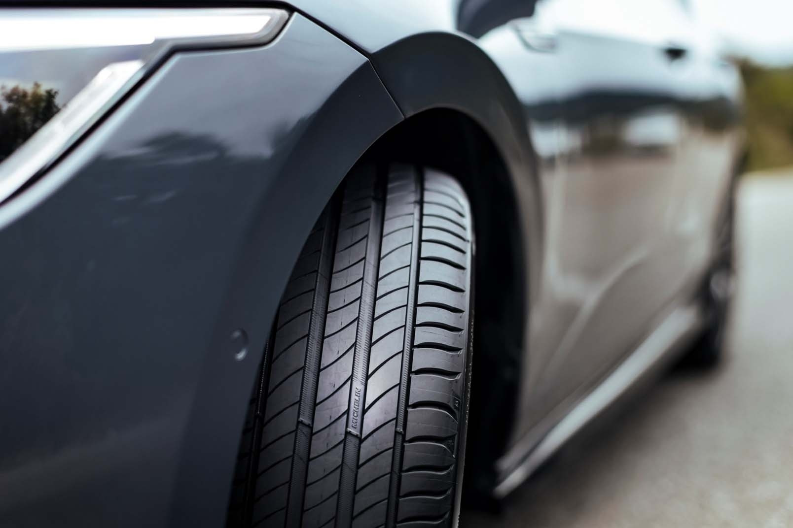 Llanta MICHELIN Primacy 4+ 235/45R18 - Virtual Llantas