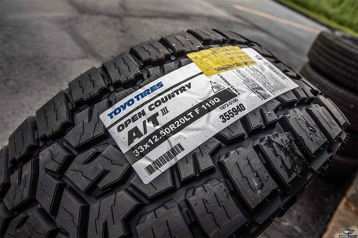 Llanta toyo open country a t iii lt285 75r16 virtual llantas