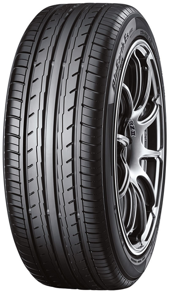 215/60R16 Yokohama BluEarth-ES ES32 95H • MMK Riepas