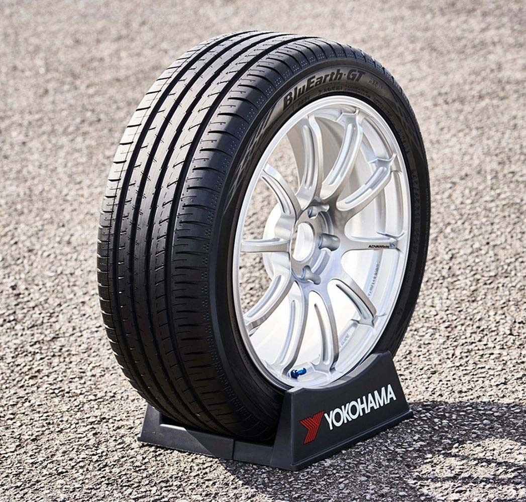 Llanta YOKOHAMA BluEarth-GT AE51 205/55R17 - Virtual Llantas
