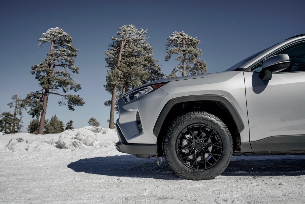 FALKEN Wildpeak AT Trail 215/65R17 99H